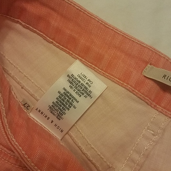 Rich & Skinny 27 salmon/coral wash stretch jeans - Picture 3 of 3
